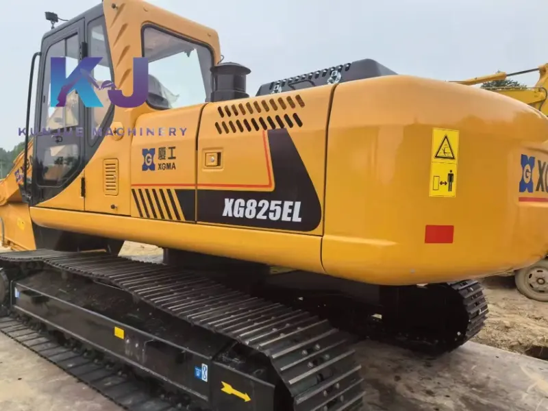 High Efficiency XGMA 825 Made Imported large Used Excavator